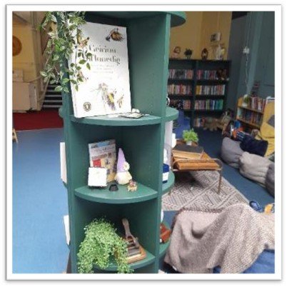 Objects to add interest to displays